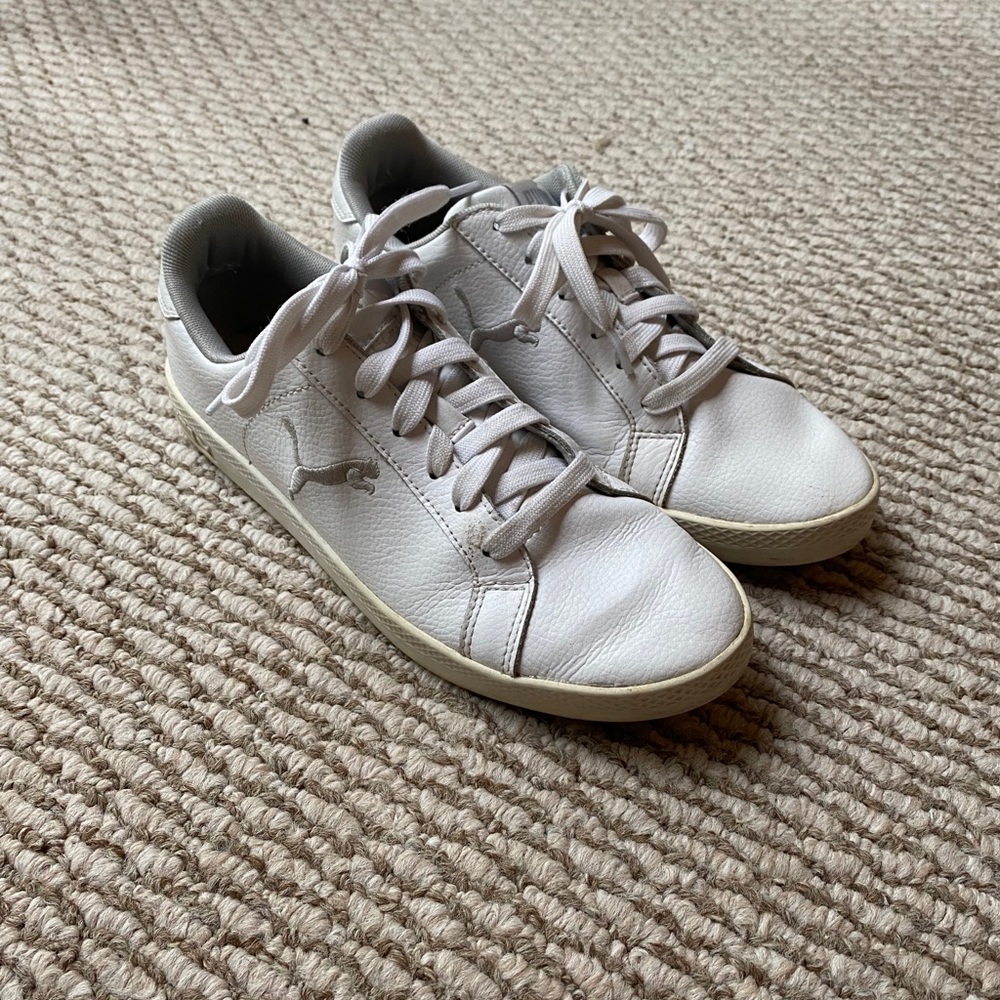 PUMA Sneakers